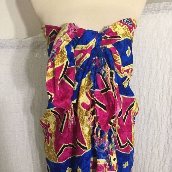 Colorful Multiple-print Swim Cover-Up Sarong - Picture 5 of 8